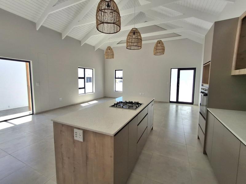 3 Bedroom Property for Sale in Britannia Bay Western Cape